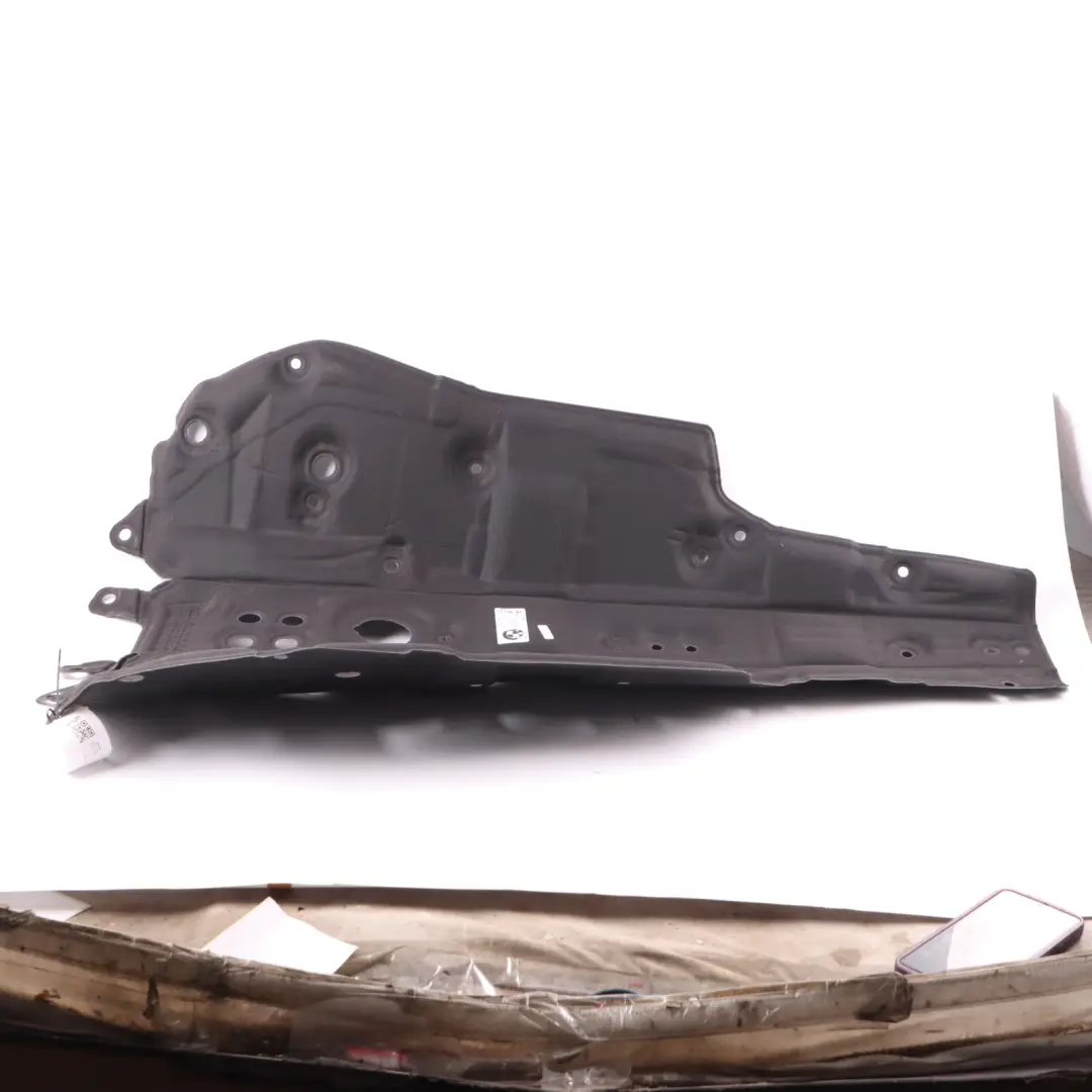 Sound Insulation BMW i4 G26 Tunnel Shield Covering to with Part number 7952606 Sound Insulation BMW i4 G26 Tunnel Shield Covering - SKU 7952606 - Part number 7952606