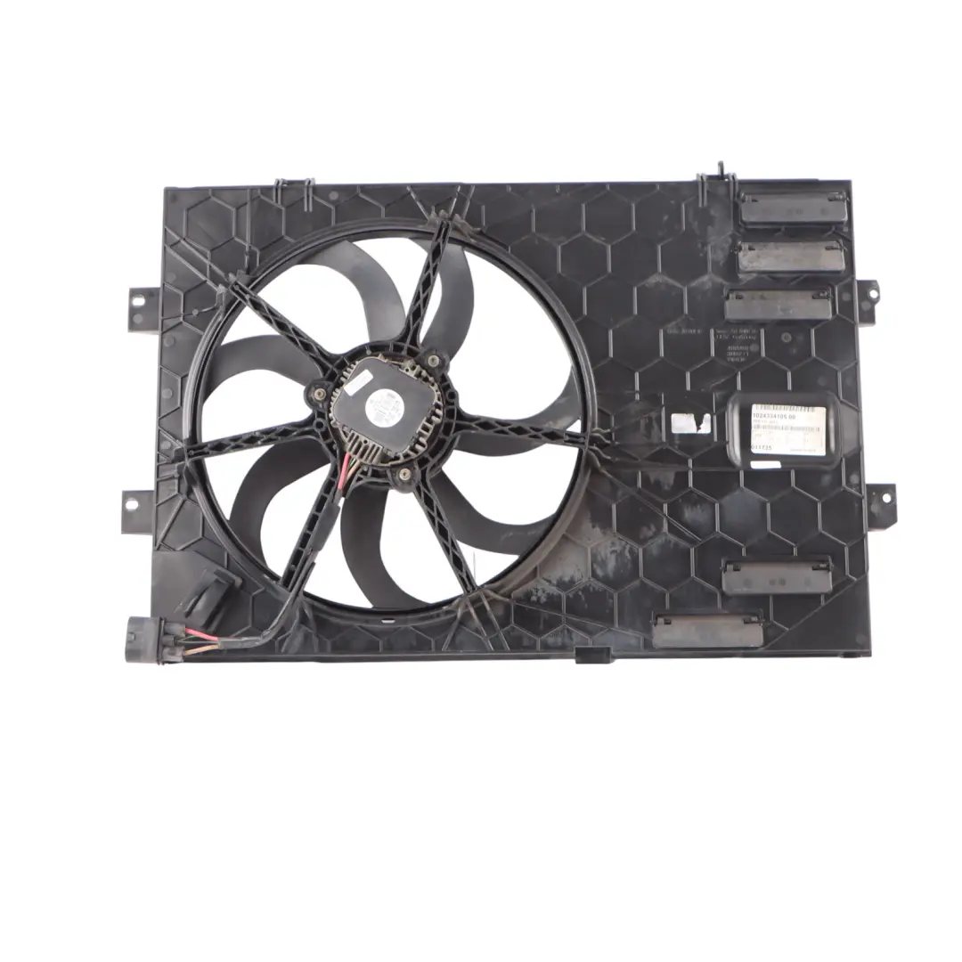 VW Transporter T5 2.0 Tdi CAAA Engine Cooling Radiator Fan Shroud T5 - SKU 7E0121207B - Part number 7E0121207B