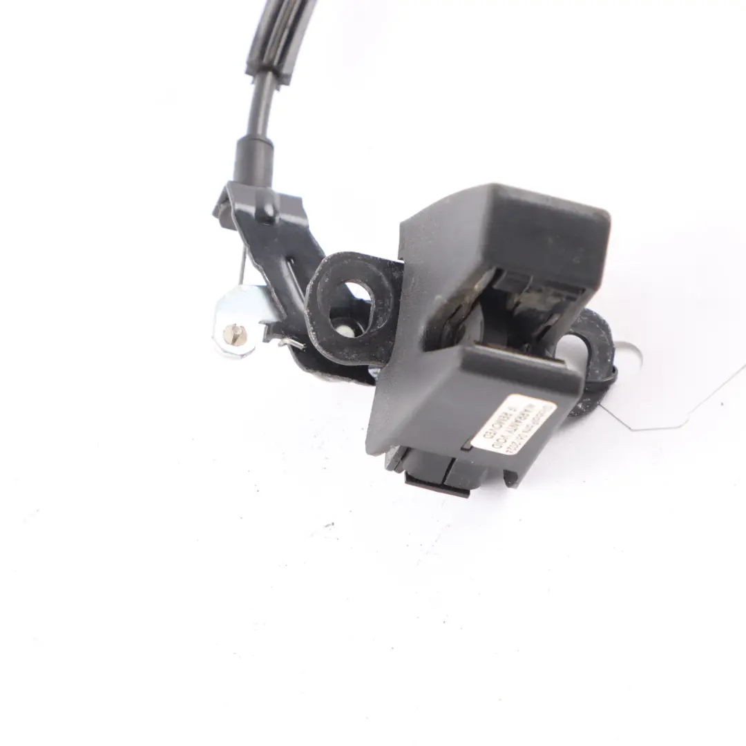 Door Latch Upper Right O/S to Volkswagen Transporter T5 with Part number 7E0827162A Volkswagen Transporter T5 Door Latch Upper Right O/S - SKU 7E0827162A - Part number 7E0827162A