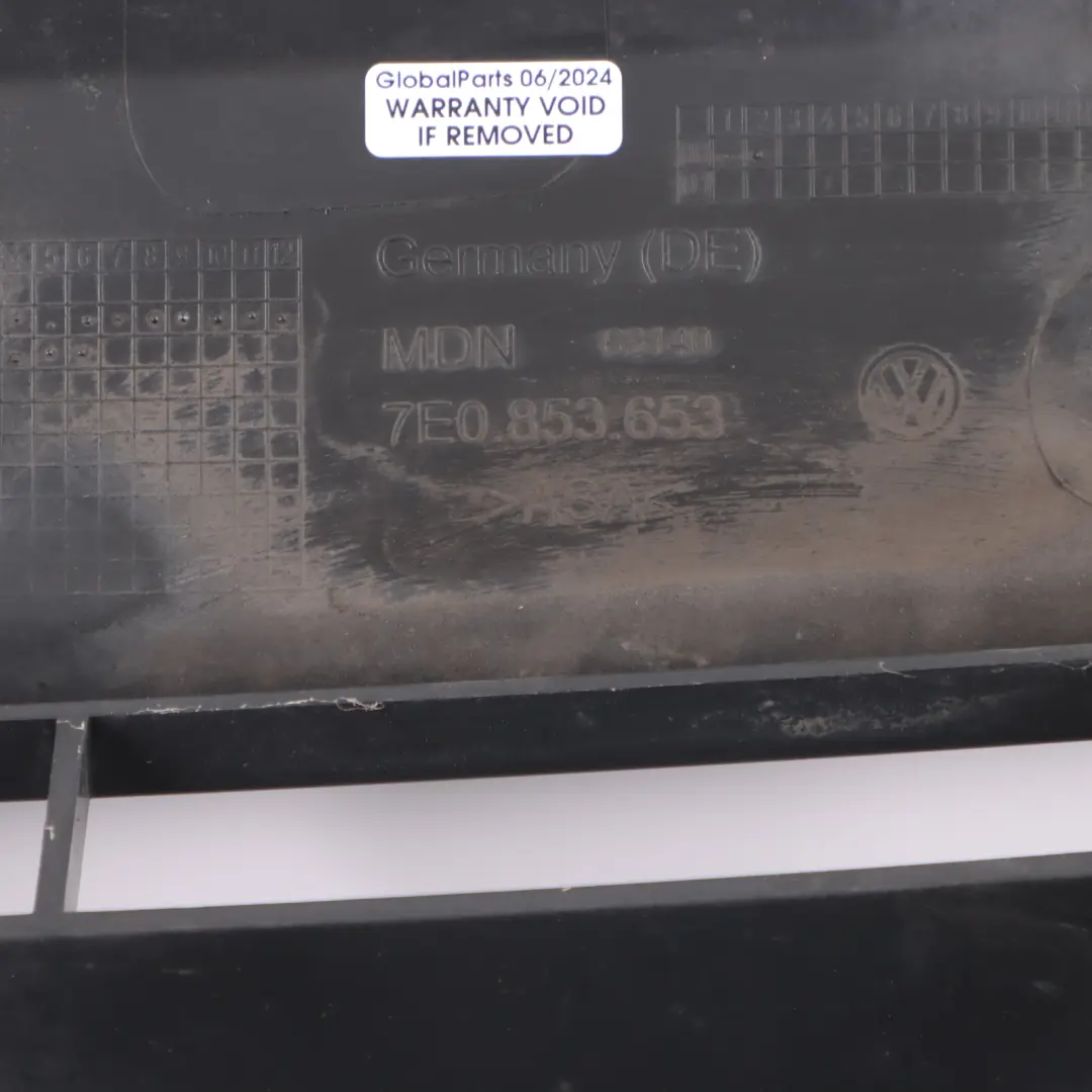 Grille Volkswagen Transporter T5 2.0 Tdi Radiator Cover Front Grille to with Part number 7E0853653 Grille Volkswagen Transporter T5 2.0 Tdi Radiator Cover Front Grille - SKU 7E0853653 - Part number 7E0853653