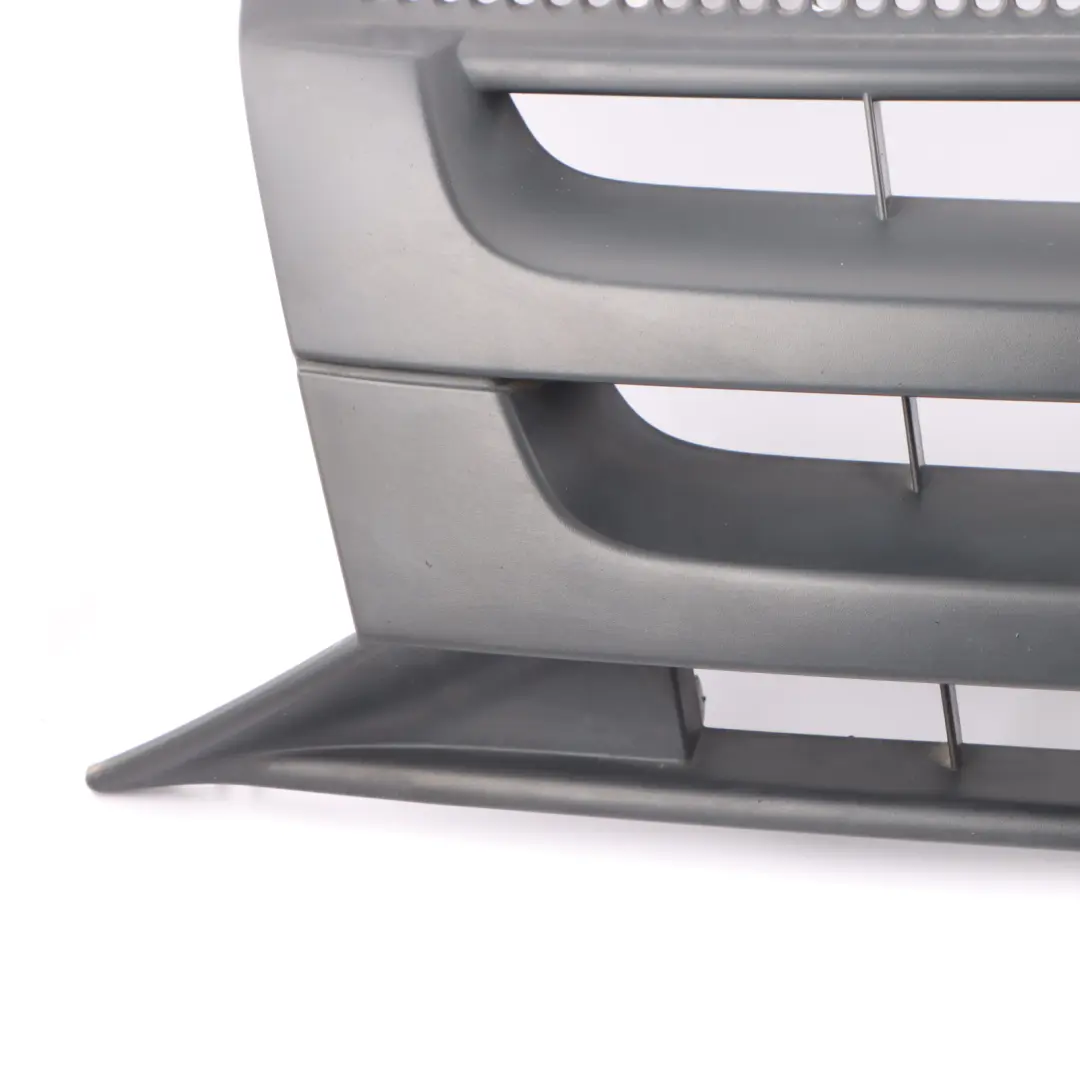 Grille Volkswagen Transporter T5 2.0 Tdi Radiator Cover Front Grille to with Part number 7E0853653 Grille Volkswagen Transporter T5 2.0 Tdi Radiator Cover Front Grille - SKU 7E0853653 - Part number 7E0853653