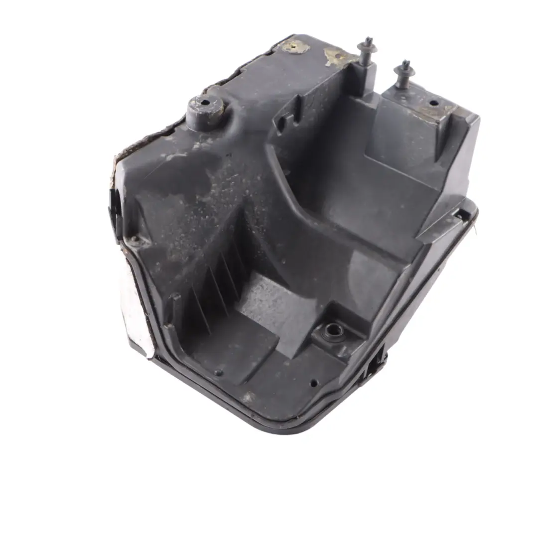 Volkswagen Transporter T5 2.0 Tdi CAAA Fuse Box Engine Compartment - SKU 7E0907299A - Part number 7E0907299A