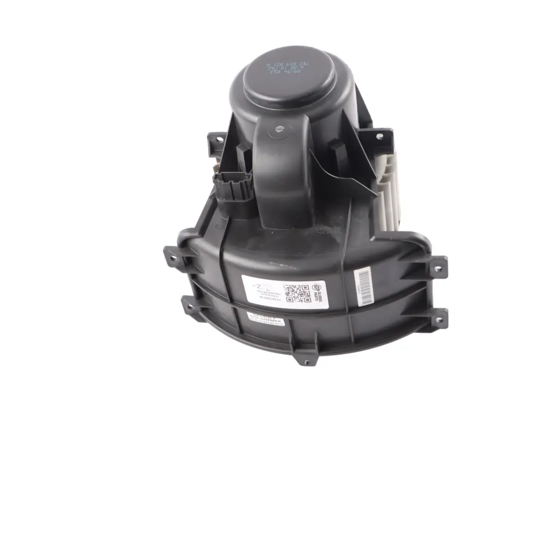 Heater Blower Motor Fan to Volkswagen Transporter T5 with Part number 7E2819021A Volkswagen Transporter T5 Heater Blower Motor Fan - SKU 7E2819021A - Part number 7E2819021A