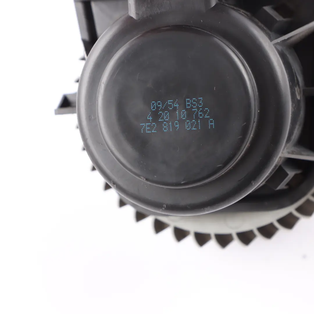 Ventilador Calefacción para Volkswagen Transporter T5 Motor con número de pieza 7E2819021A Volkswagen Transporter T5 Motor Ventilador Calefacción - SKU 7E2819021A - Número de pieza 7E2819021A