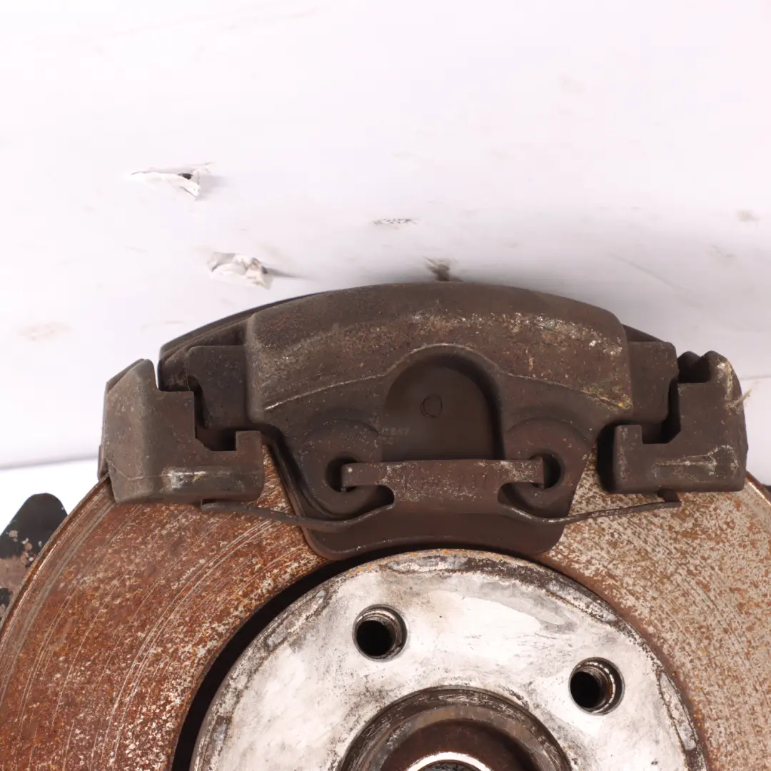 Volkswagen Transporter T5 Wheel Carrier Front Right O/S Axle Hub - SKU 7H0407258G - Part number 7H0407258G