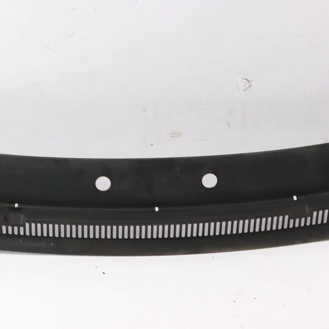 Pannello Anteriore Parabrezza Trim per Volkswagen Transporter T5 con numero di parte 7H0819403A Volkswagen Transporter T5 Pannello Anteriore Parabrezza Trim - SKU 7H0819403A - Numero di parte 7H0819403A