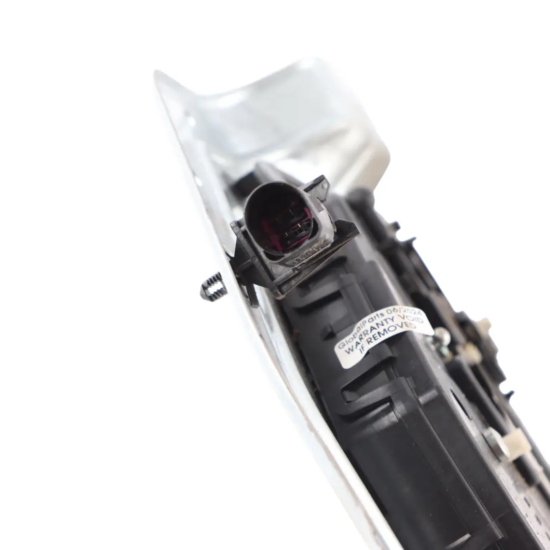 Lock Sliding Side Loading Doors to Volkswagen Transporter T5 with Part number 7H0827201BA Volkswagen Transporter T5 Lock Sliding Side Loading Doors - SKU 7H0827201BA - Part number 7H0827201BA