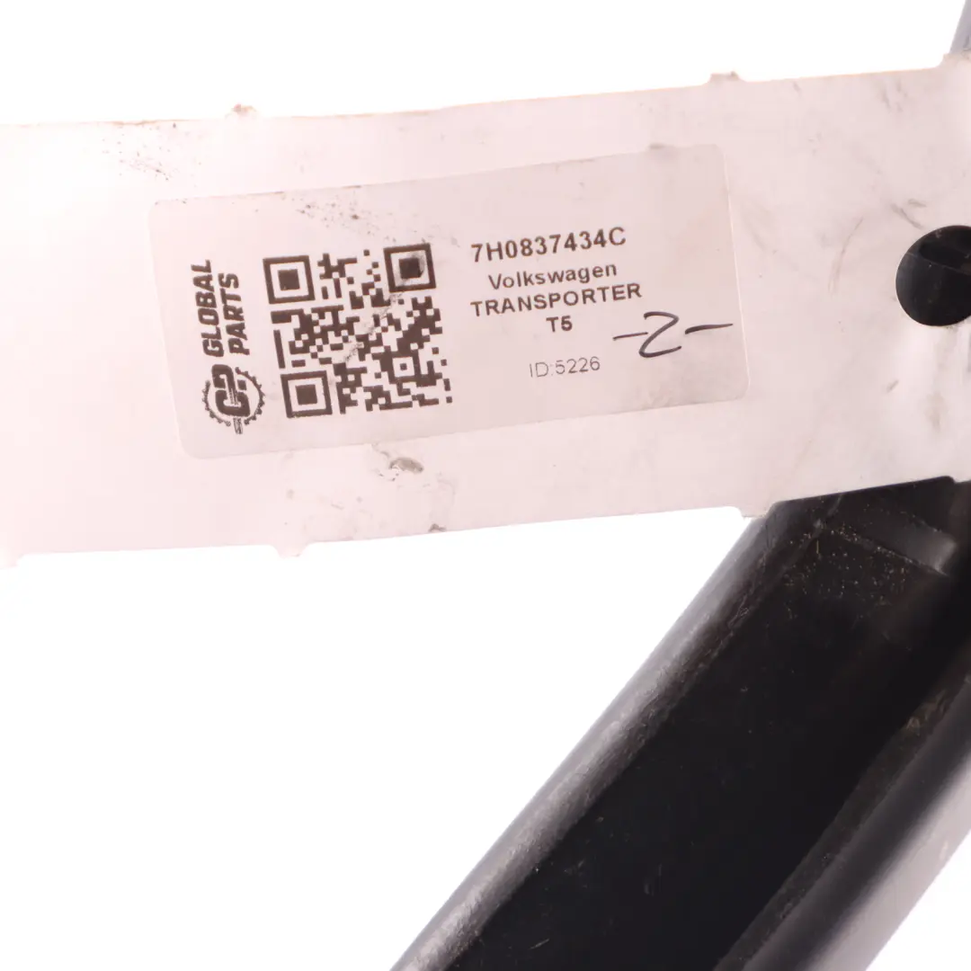 Seal Gasket Rubber Sealing to Volkswagen Transporter T5 with Part number 7H0837434C Volkswagen Transporter T5 Seal Gasket Rubber Sealing - SKU 7H0837434C - Part number 7H0837434C