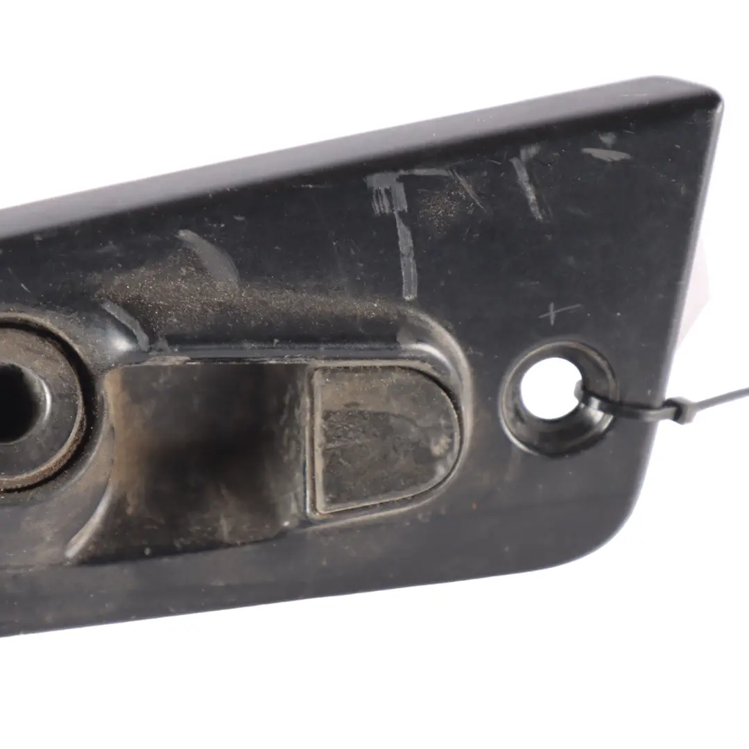 Volkswagen T5 Hinten Schiebetür Verriegelung Schloss Platte Links - SKU 7H0843639F - Teilenummer 7H0843639F