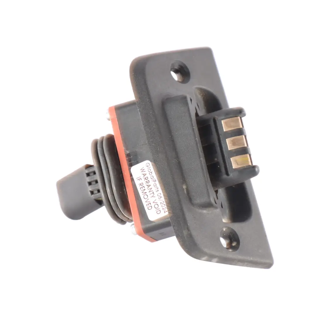 Left N/S Sliding Door Lock Mechanism Sensor A6397300435 to Volkswagen T5 with Part number 7H0907437D Volkswagen T5 Left N/S Sliding Door Lock Mechanism Sensor A6397300435 - SKU 7H0907437D - Part number 7H0907437D