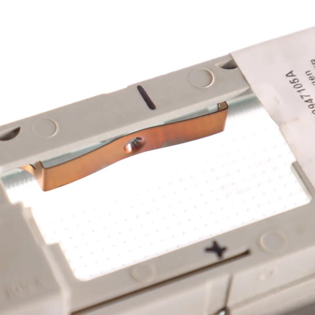 Innenleuchte VW Volkswagen Transporter T5 Dachhimmel-Heckleuchte für mit Teilenummer 7H0947105A Innenleuchte VW Volkswagen Transporter T5 Dachhimmel-Heckleuchte - SKU 7H0947105A - Teilenummer 7H0947105A