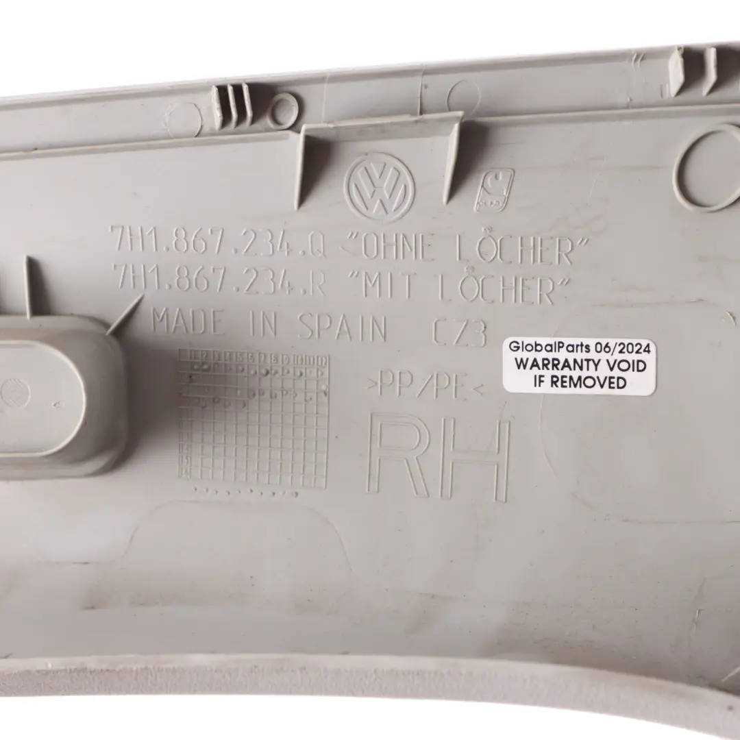 Trim A-Pillar Right O/S Grey to Volkswagen Transporter T5 with Part number 7H1867234Q Volkswagen Transporter T5 Trim A-Pillar Right O/S Grey - SKU 7H1867234Q - Part number 7H1867234Q