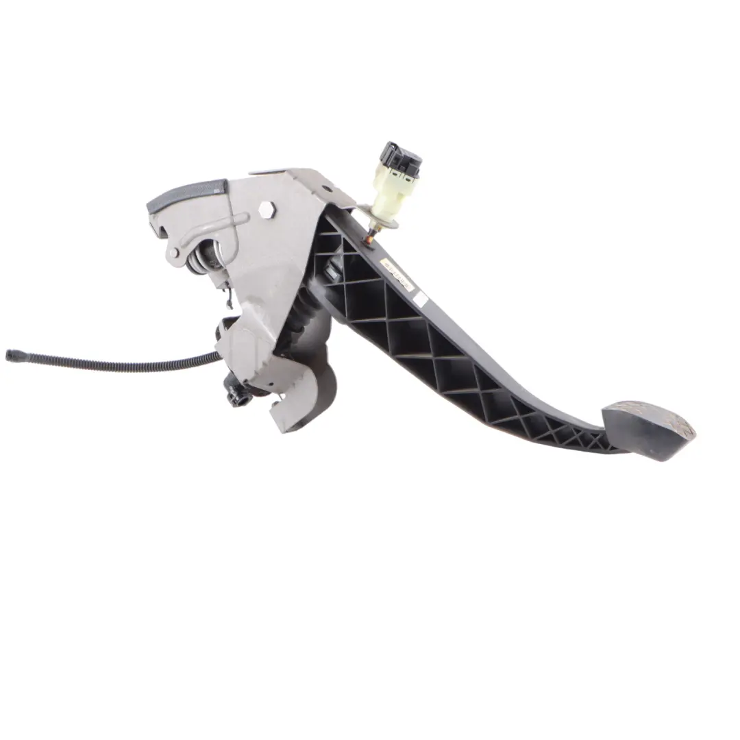 CAAA Diesel Clutch Pedal T5 to Volkswagen Transporter T5 2.0 Tdi with Part number 7H2721315 Volkswagen Transporter T5 2.0 Tdi CAAA Diesel Clutch Pedal T5 - SKU 7H2721315 - Part number 7H2721315