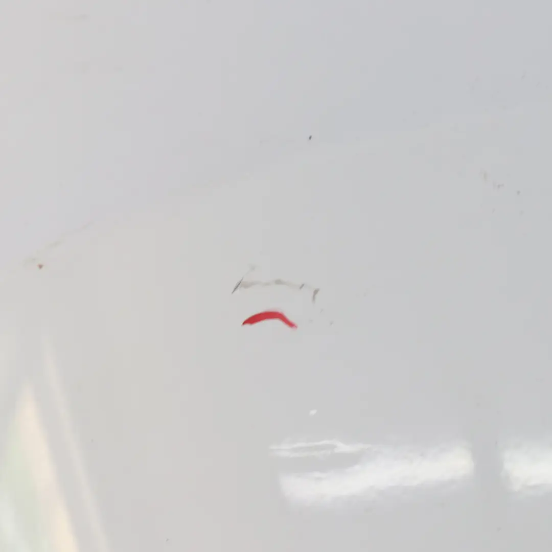 Parachoques trasero BMW X5 E70 M Sport Derecho Lateral Panel Blanco Alpino 300 para con número de pieza 8037282 Parachoques trasero BMW X5 E70 M Sport Derecho Lateral Panel Blanco Alpino 300 - SKU 8037282-AW1 - Número de pieza 8037282