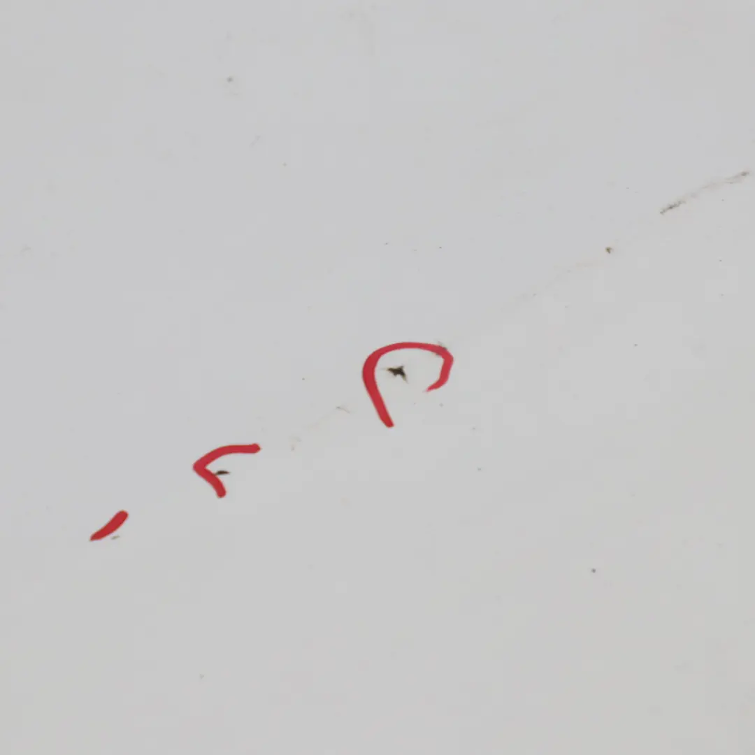 Paraurti posteriore BMW X5 E70 M Sport Pannello laterale destro Alpine White 300 per con numero di parte 8037282 Paraurti posteriore BMW X5 E70 M Sport Pannello laterale destro Alpine White 300 - SKU 8037282-AW1 - Numero di parte 8037282