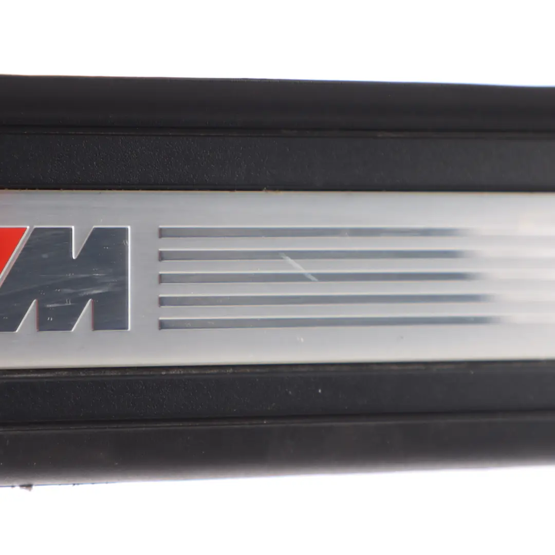 Osłona Nakładka Listwa Progowa Lewy Przód do BMW E92 E93 M Sport o numerze 8044515 BMW E92 E93 M Sport Osłona Nakładka Listwa Progowa Lewy Przód - SKU 8044515 - Numer Części 8044515