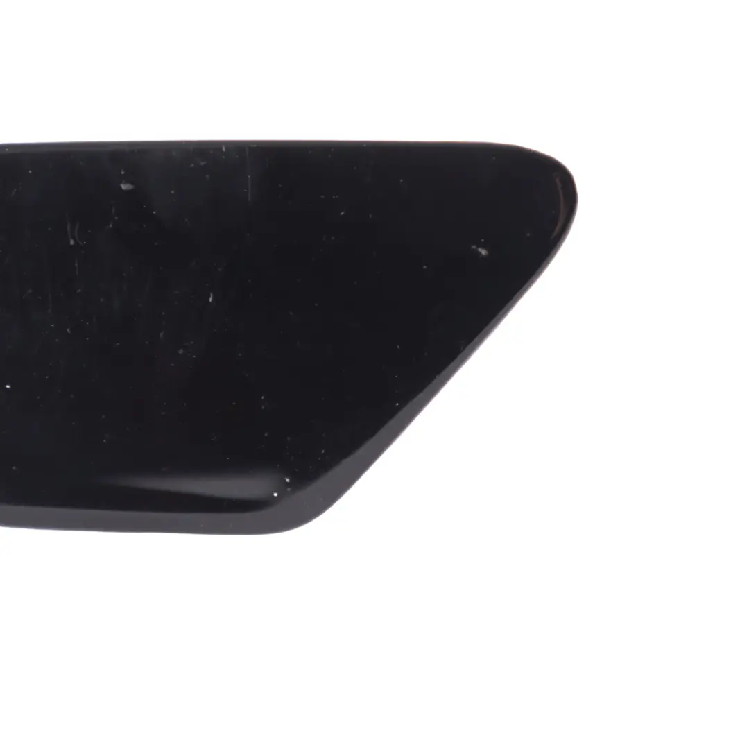 Front Bumper Washer Dummy Plug Left N/S Black Sapphire - 475 to BMW F10 F11 M Sport with Part number 8050115 BMW F10 F11 M Sport Front Bumper Washer Dummy Plug Left N/S Black Sapphire - 475 - SKU 8050115-BS - Part number 8050115