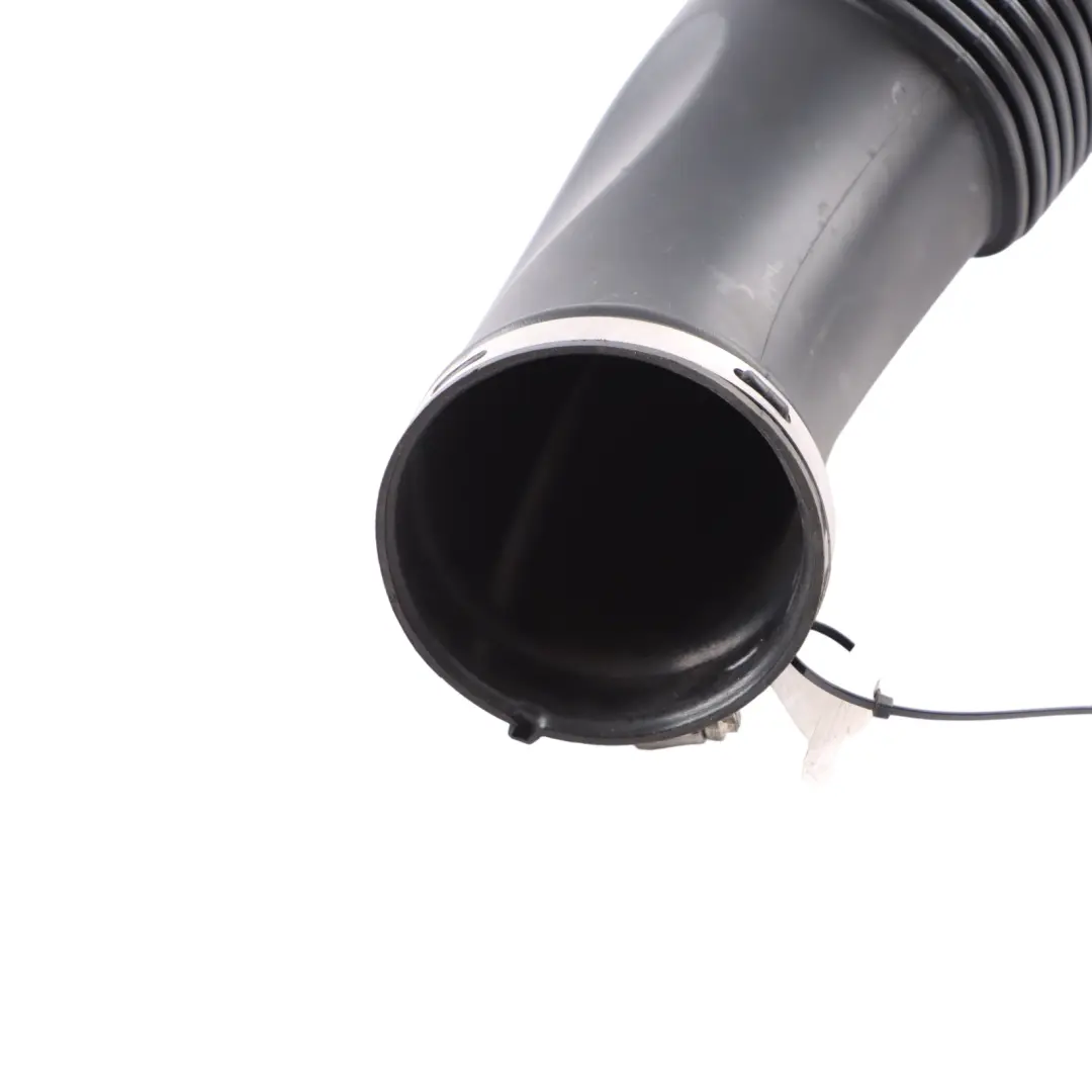 Charge Tube Air Intake Duck Cooler Pipe Hose Right O/S to BMW X4 F98 with Part number 8053369 BMW X4 F98 Charge Tube Air Intake Duck Cooler Pipe Hose Right O/S - SKU 8053369 - Part number 8053369