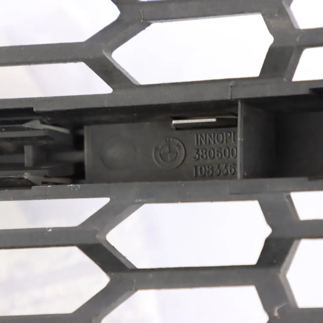 Pare-chocs Bas Grille Avant Gauche pour BMW F20 M135i à propos du numéro de pièce 8053803 BMW F20 M135i Pare-chocs Bas Grille Avant Gauche - SKU 8053803 - Numéro de pièce 8053803