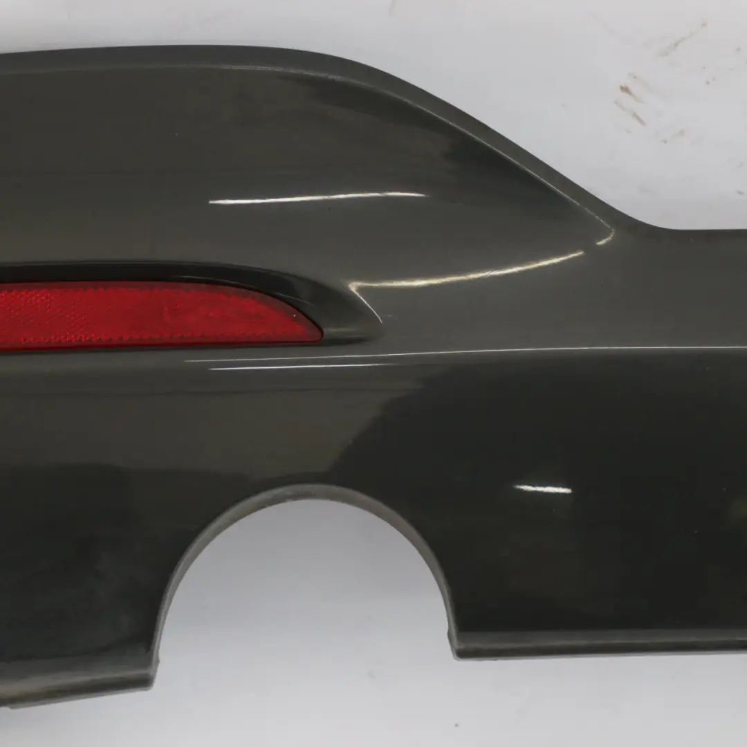 Parachoques Trasero M Sport Parte Inferior Panel Difusor para BMW F20 LCI con número de pieza 8060302 BMW F20 LCI Parachoques Trasero M Sport Parte Inferior Panel Difusor - SKU 8060302-2 - Número de pieza 8060302