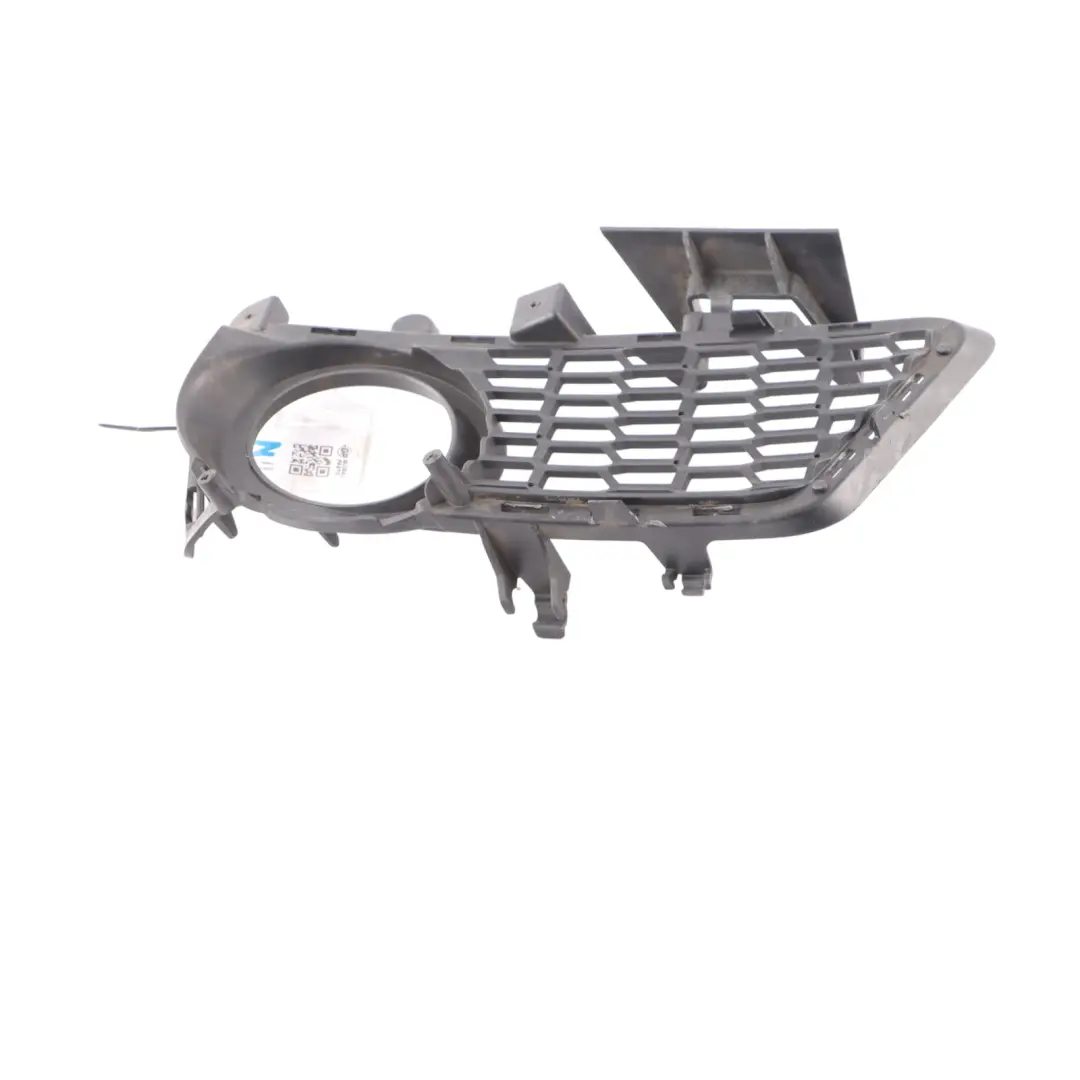 Fog Light Cover BMW F30 F31 LCI M Sport Front Bumper Right O/S Grid Grille Trim to with Part number 8062632 Fog Light Cover BMW F30 F31 LCI M Sport Front Bumper Right O/S Grid Grille Trim - SKU 8062632 - Part number 8062632