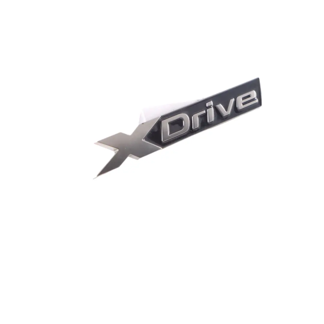 Lettrage de coffre Emblématique Badge collé xDrive pour BMW F40 à propos du numéro de pièce 8077409 BMW F40 Lettrage de coffre Emblématique Badge collé xDrive - SKU 8077409 - Numéro de pièce 8077409