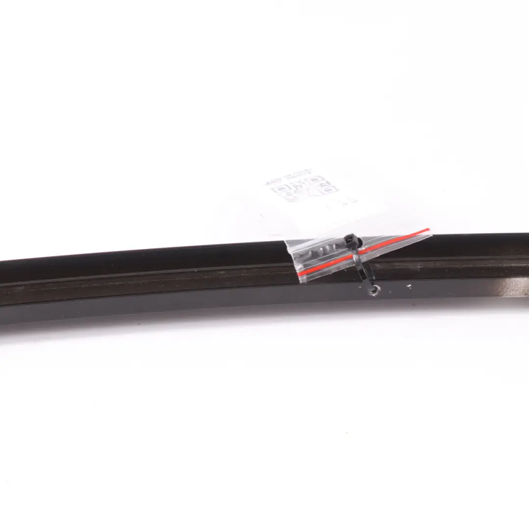 BMW E38 Sedan Puerta Ventana Exterior Trasera Izquierda Moldura - SKU 8125375 - Número de pieza 8125375