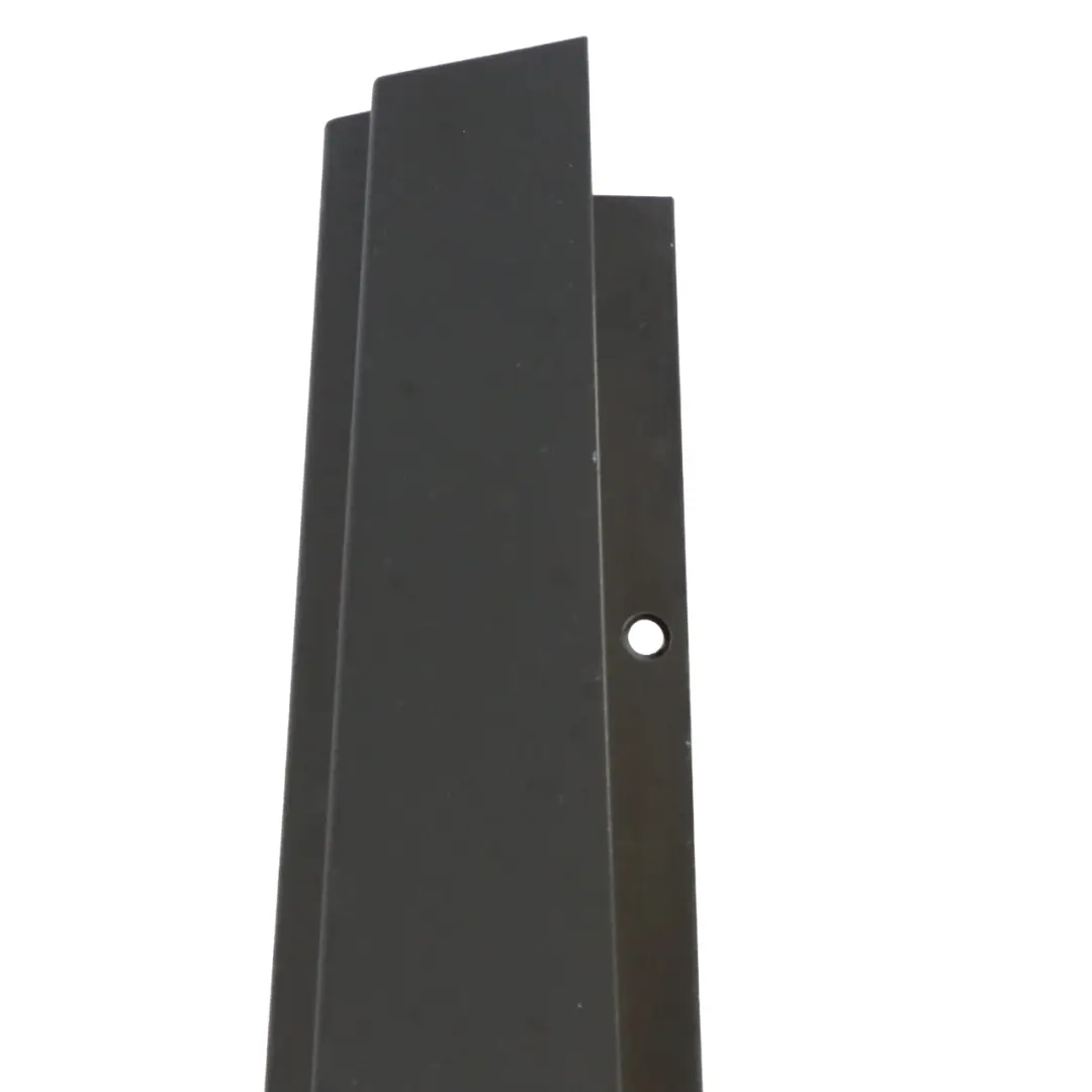 BMW E38 Moulure de porte arrière gauche Couvre pilier de porte Noir - SKU 8125381 - Numéro de pièce 8125381