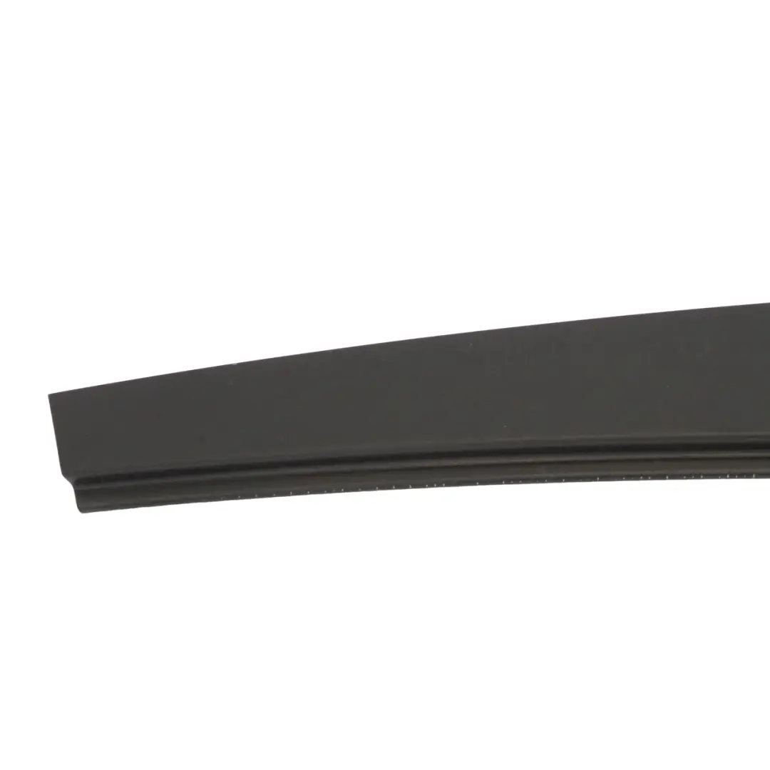 BMW E38 Moulure de porte arrière gauche Couvre pilier de porte Noir - SKU 8125381 - Numéro de pièce 8125381