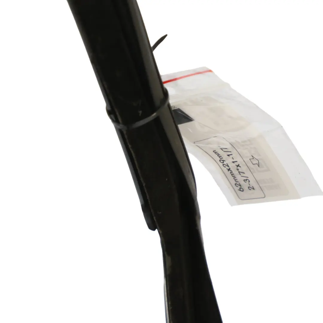 BMW E38 Rear Left N/S Door Window Guide Seal Gasket Rubber - SKU 8125761 - Part number 8125761