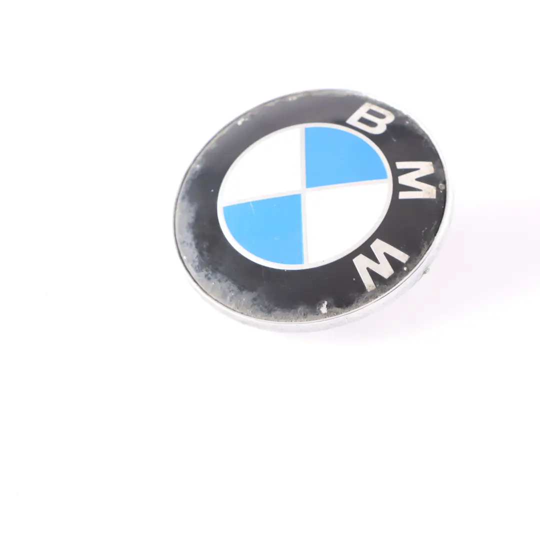 Emblemat Znaczek Logo Maski do BMW E60 E81 E87 E90 X5 E53 o numerze 8132375 BMW E60 E81 E87 E90 X5 E53 Emblemat Znaczek Logo Maski - SKU 8132375-1 - Numer Części 8132375