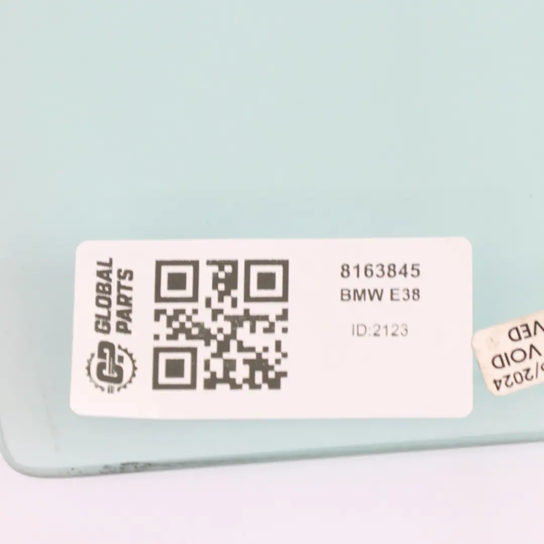 Fenêtre de Porte Verre Vert Arrière Gauche pour BMW E38 à propos du numéro de pièce 8163845 BMW E38 Fenêtre de Porte Verre Vert Arrière Gauche - SKU 8163845 - Numéro de pièce 8163845