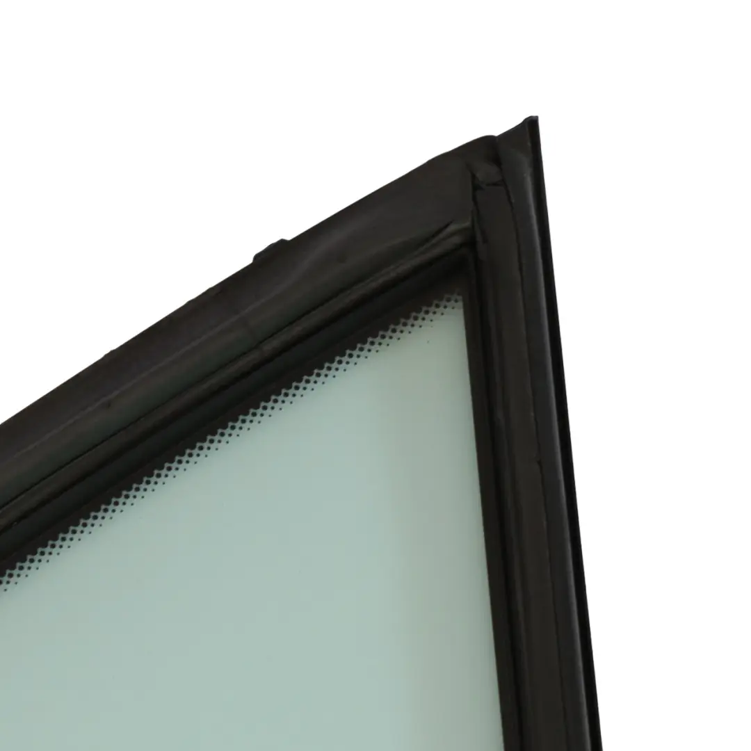 Cuarto Ventana Fija Vidrio Verde Trasero Izquierdo para BMW E38 con número de pieza 8168125 BMW E38 Cuarto Ventana Fija Vidrio Verde Trasero Izquierdo - SKU 8168125 - Número de pieza 8168125