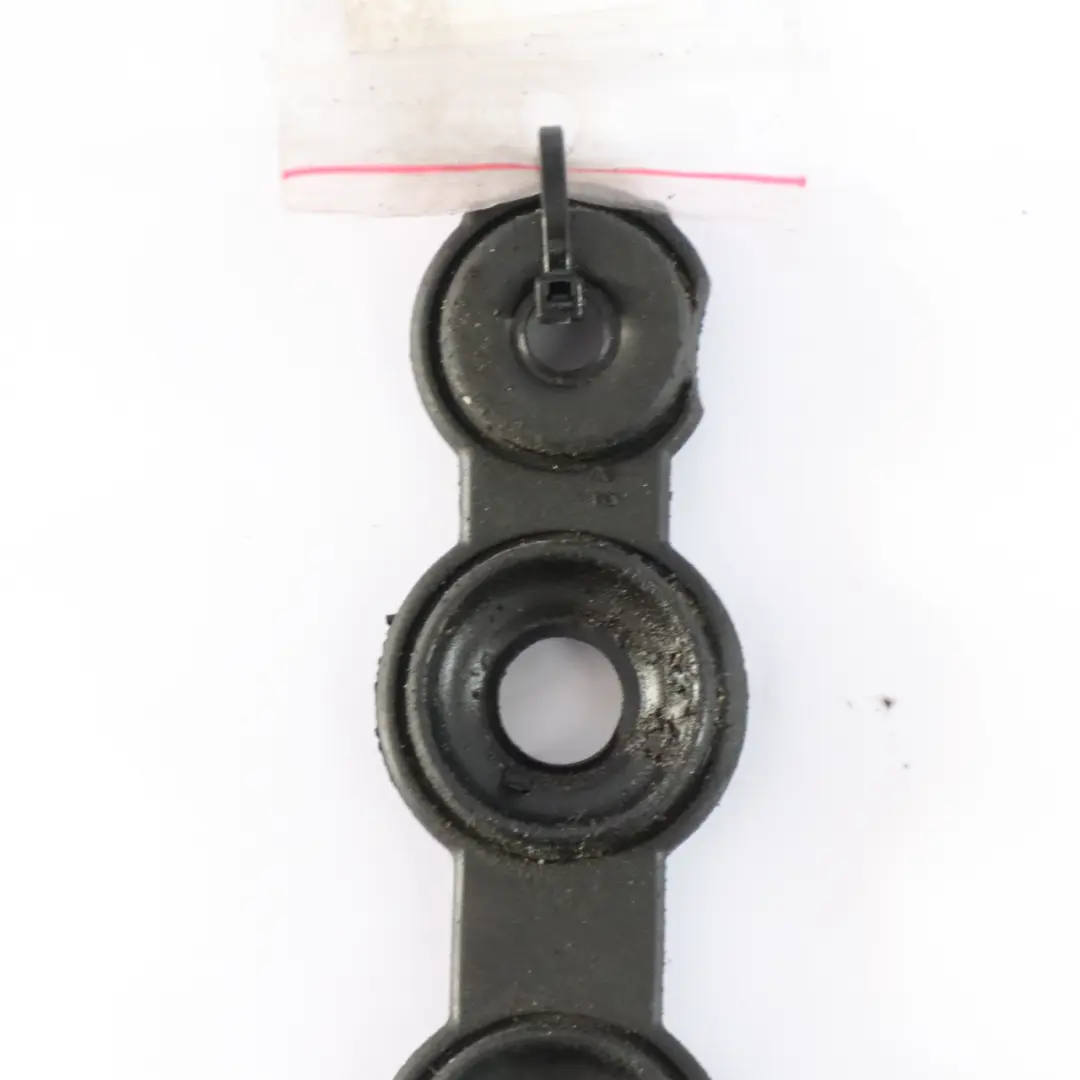 Joint caoutchouc de rampe d'injection pour Renault Trafic 2 à propos du numéro de pièce 8200380999 Renault Trafic 2 Joint caoutchouc de rampe d'injection - SKU 8200380999 - Numéro de pièce 8200380999