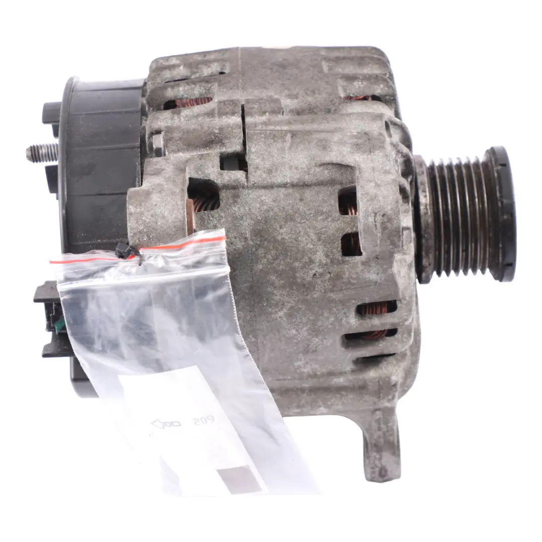 Alternador Generador para Renault Trafic II Opel Vivaro A 2.0 DCI con número de pieza 8200404459D Renault Trafic II Opel Vivaro A 2.0 DCI Alternador Generador - SKU 8200404459D - Número de pieza 8200404459D