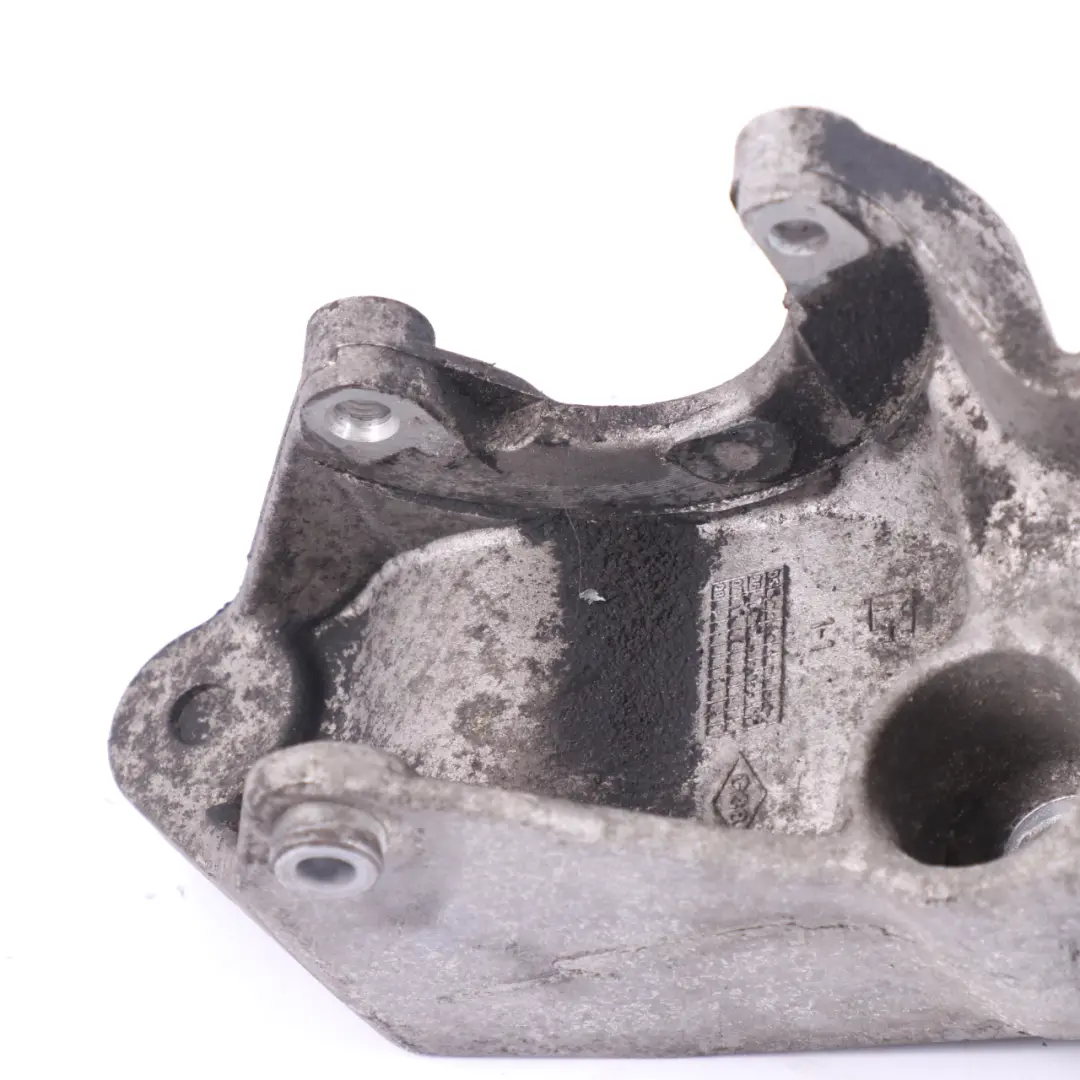 Renault Trafic 2 Opel Vivaro A 2.0 Diesel Alternator Bracket Mount - SKU 8200462166-1 - Numéro de pièce 8200462166