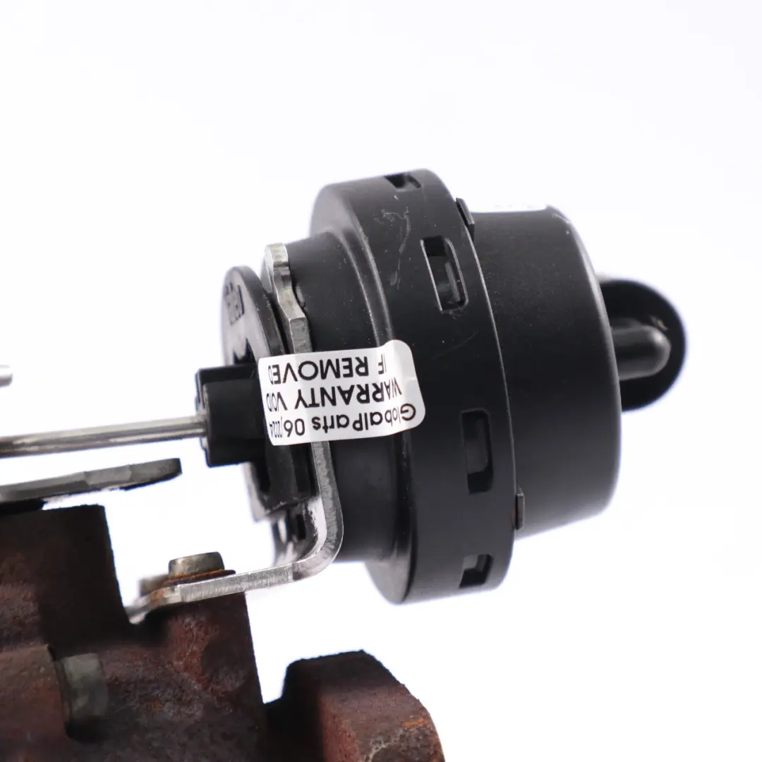 Radiatore EGR Renault Trafic 2 Opel Vivaro A Diesel 2.0 dCi CDTI per con numero di parte 8200611709 Radiatore EGR Renault Trafic 2 Opel Vivaro A Diesel 2.0 dCi CDTI - SKU 8200611709 - Numero di parte 8200611709