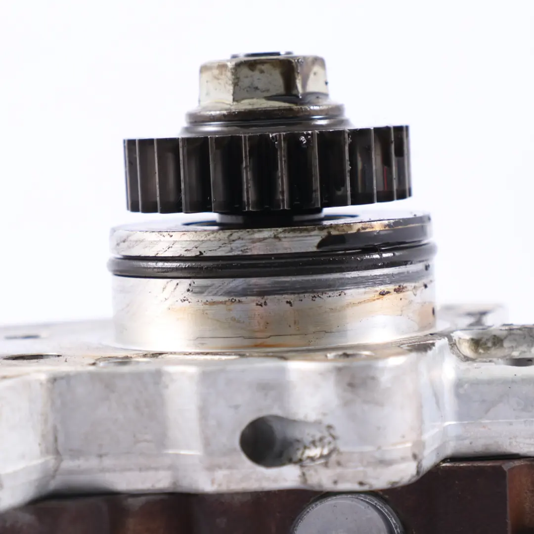 Pompe à carburant haute pression pour Renault Trafic 2 Opel Vivaro A 2.0 dCi Cdti à propos du numéro de pièce 8200680077 Renault Trafic 2 Opel Vivaro A 2.0 dCi Cdti Pompe à carburant haute pression - SKU 8200680077 - Numéro de pièce 8200680077