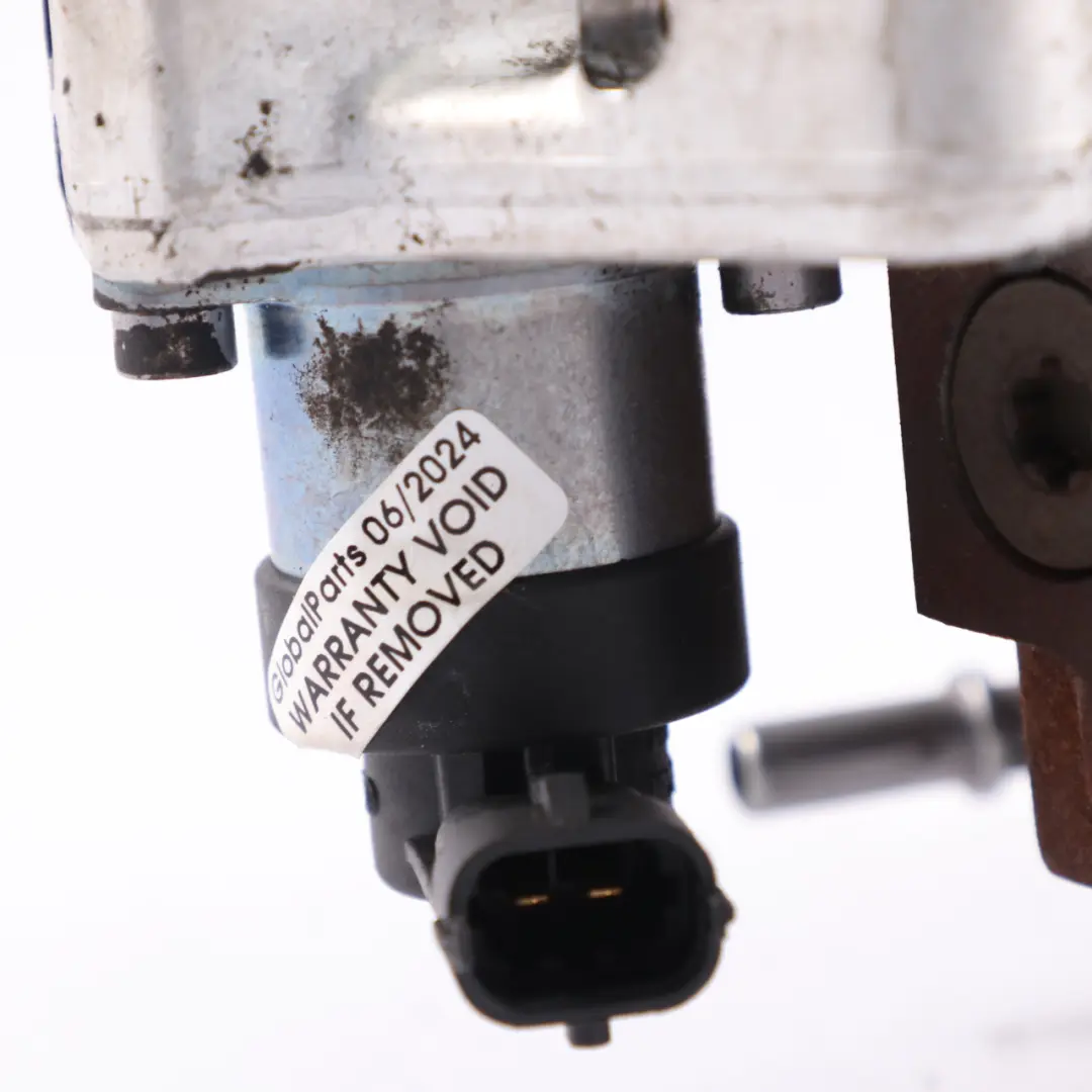 Pompe à carburant haute pression pour Renault Trafic 2 Opel Vivaro A 2.0 dCi Cdti à propos du numéro de pièce 8200680077 Renault Trafic 2 Opel Vivaro A 2.0 dCi Cdti Pompe à carburant haute pression - SKU 8200680077 - Numéro de pièce 8200680077