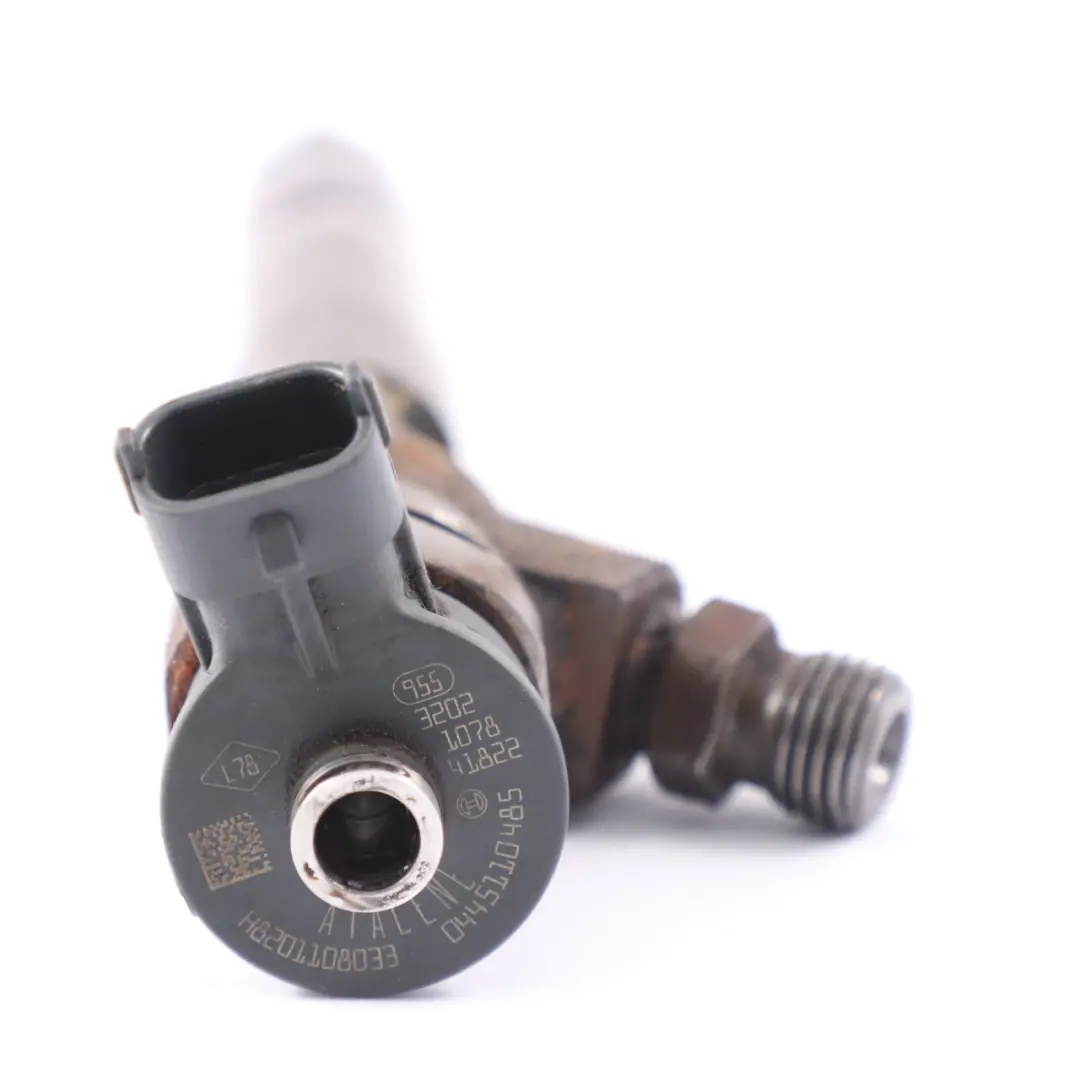 Inyección Inyector Boquilla para Renault Clio 1.5 dCi Motor Diesel con número de pieza 8201108033 Renault Clio 1.5 dCi Motor Diesel Inyección Inyector Boquilla - SKU 8201108033 - Número de pieza 8201108033