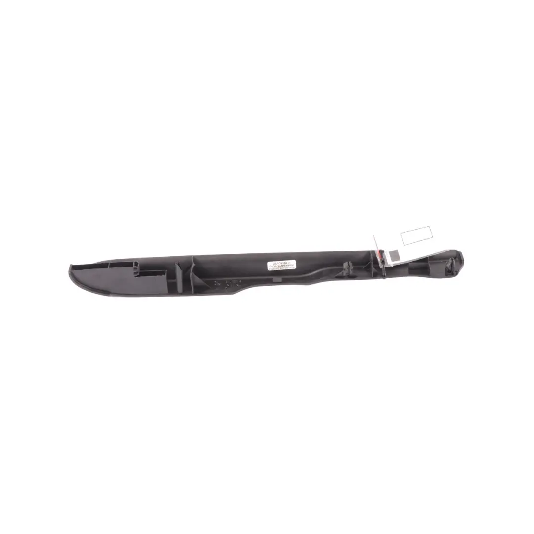 BMW E46 E63 Avant Gauche Siège Rail Guide Cover Trim Panel Noir - SKU 8248211 - Numéro de pièce 8248211