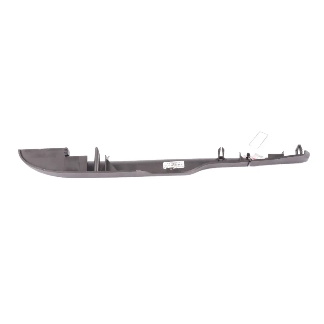 BMW E46 E63 Avant Gauche Siège Rail Guide Cover Trim Panel Noir - SKU 8248211 - Numéro de pièce 8248211