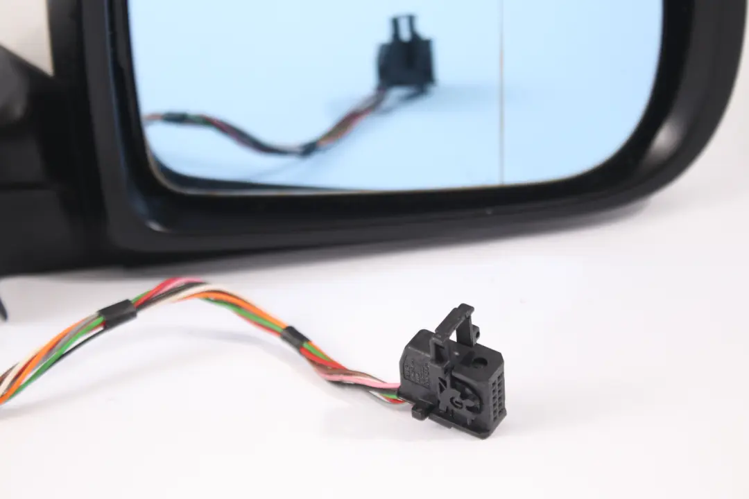 Mirror Wing Door Heated Right O/S Glass Black Sapphire - 475 to BMW E38 with Part number 8266434 BMW E38 Mirror Wing Door Heated Right O/S Glass Black Sapphire - 475 - SKU 8266434-AW - Part number 8266434