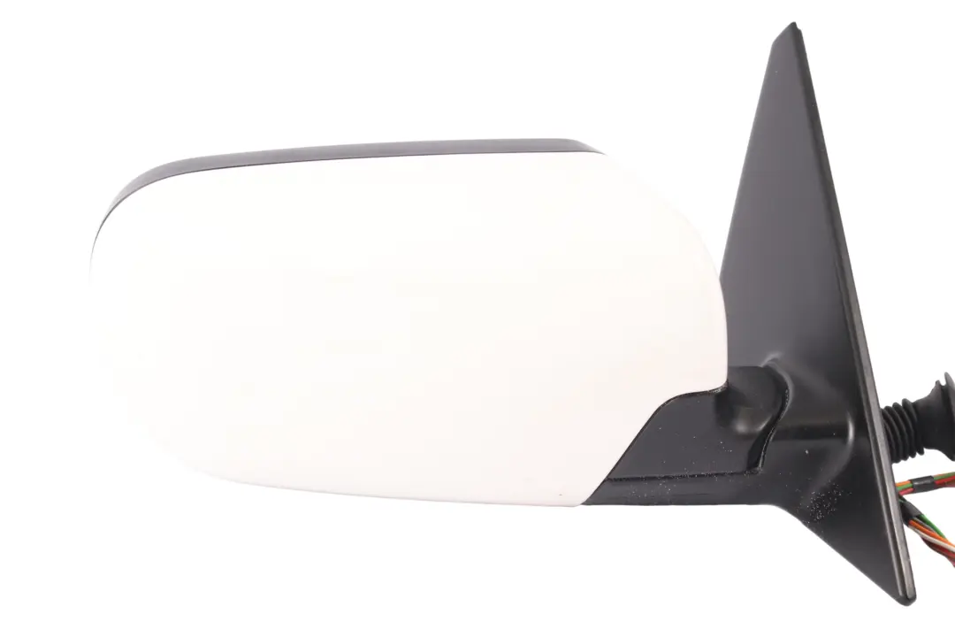 Mirror Wing Door Heated Right O/S Glass Black Sapphire - 475 to BMW E38 with Part number 8266434 BMW E38 Mirror Wing Door Heated Right O/S Glass Black Sapphire - 475 - SKU 8266434-AW - Part number 8266434