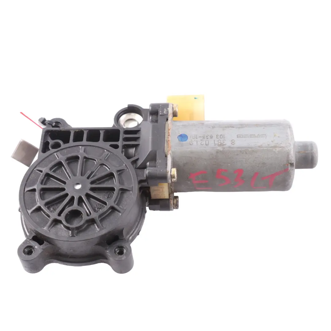 Motore sollevatore finestrino posteriore sinistro per BMW X5 E53 Z4 E85 E46 con numero di parte 8381021 BMW X5 E53 Z4 E85 E46 Motore sollevatore finestrino posteriore sinistro - SKU 8381021 - Numero di parte 8381021
