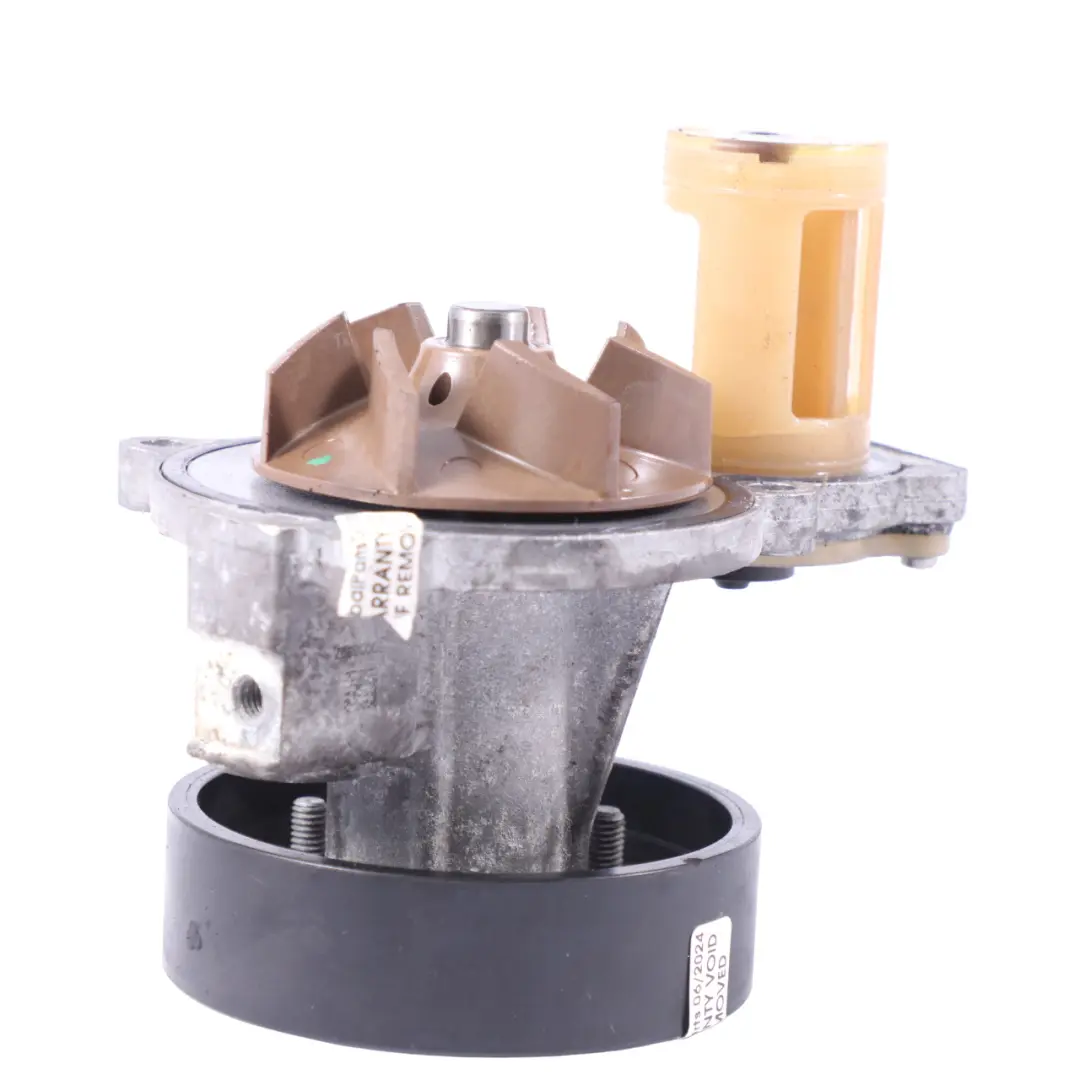 Water Pump Bracket Coolant Pump Mount Holder to BMW G20 G21 G30 G31 G32 with Part number 8474928 BMW G20 G21 G30 G31 G32 Water Pump Bracket Coolant Pump Mount Holder - SKU 8474928 - Part number 8474928