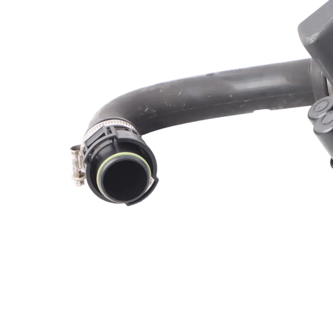 Przewód Rura Wąż Powietrza Rezonatora do BMW F20 F21 F30 F34 LCI o numerze 8479958 BMW F20 F21 F30 F34 LCI Przewód Rura Wąż Powietrza Rezonatora - SKU 8479958 - Numer Części 8479958