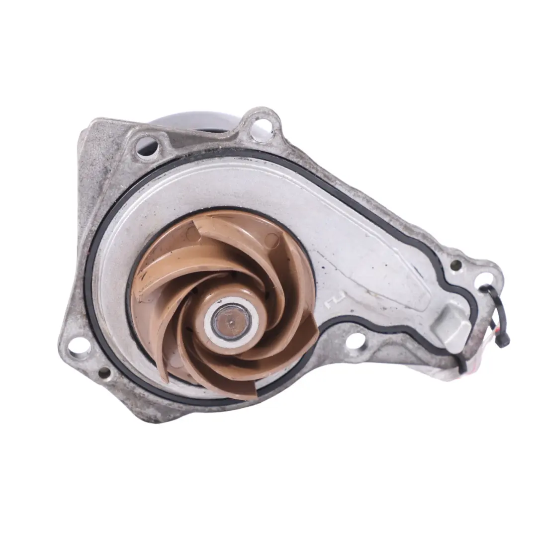 B58 Pompa Wody Płynu Chłodzącego do BMW G20 G21 G30 G31 G01 o numerze 8482251 BMW G20 G21 G30 G31 G01 B58 Pompa Wody Płynu Chłodzącego - SKU 8482251 - Numer Części 8482251