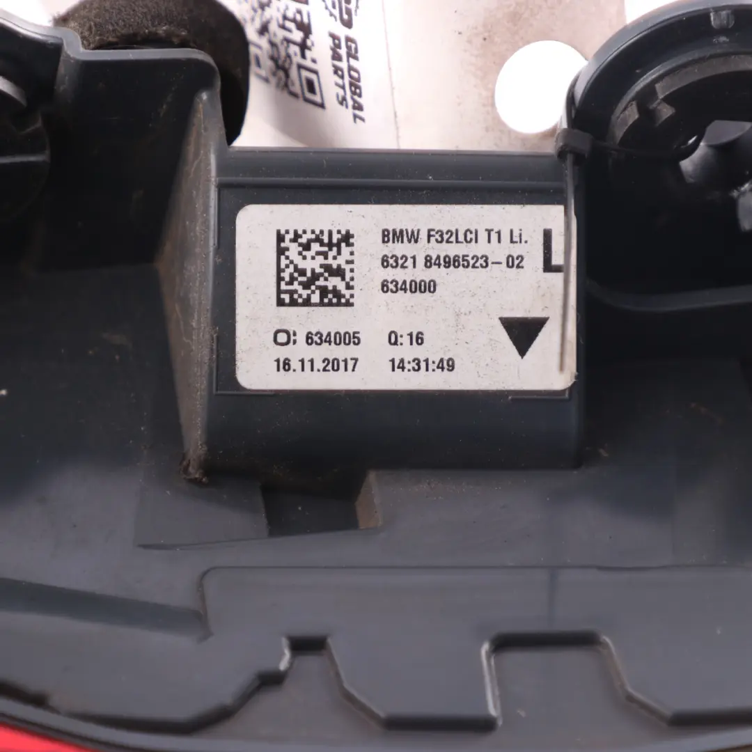 BMW F32 F82 LCI M4 Feu arrière dans le panneau latéral gauche - SKU 7426055 - Numéro de pièce 7426055