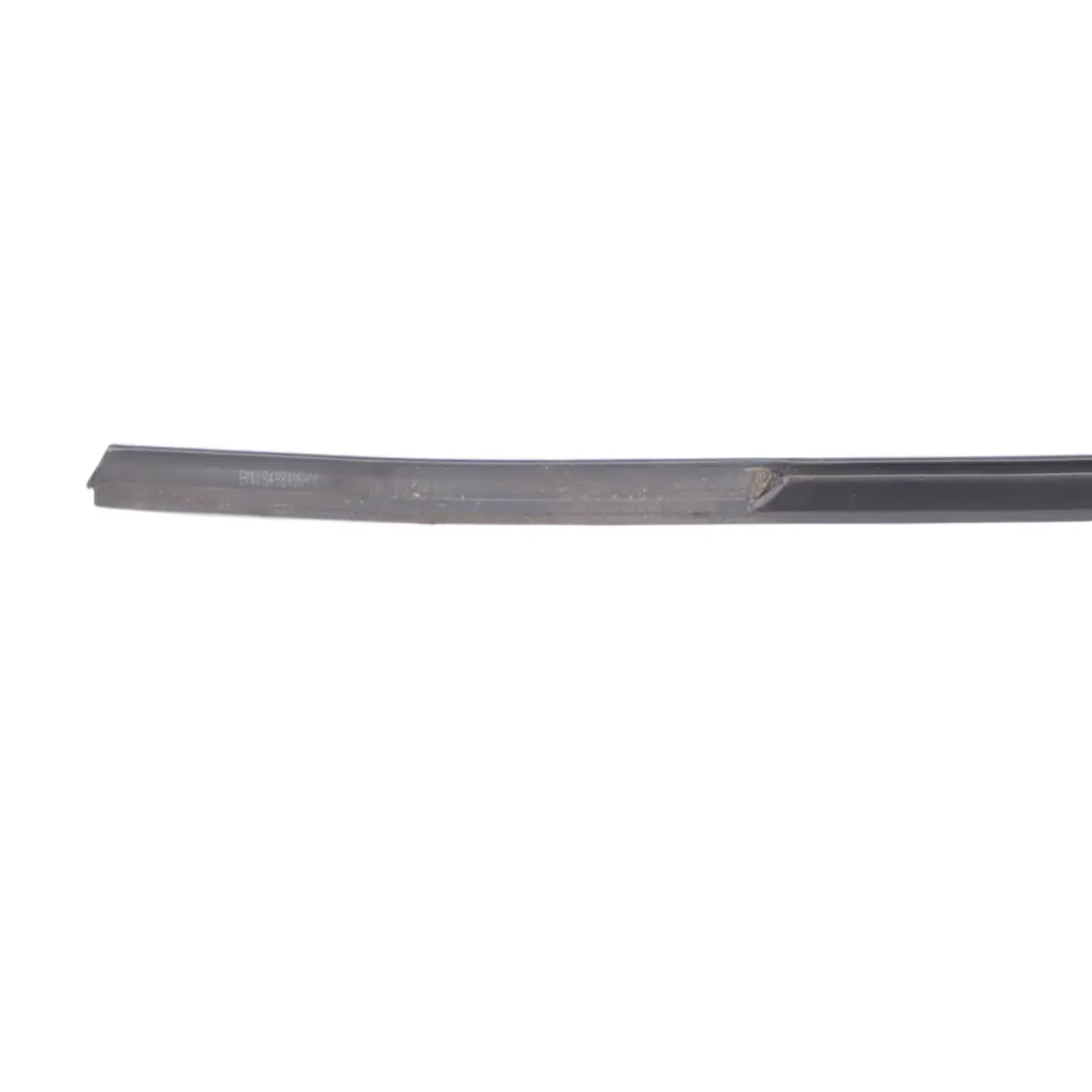 Telaio Finestra Porta Anteriore Copertura Guarnizione Nero per BMW F45 F46 con numero di parte 8498416 BMW F45 F46 Telaio Finestra Porta Anteriore Copertura Guarnizione Nero - SKU 8498416 - Numero di parte 8498416